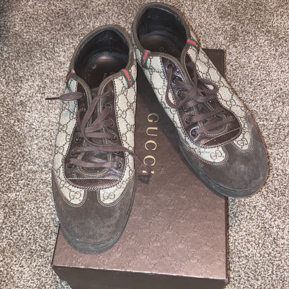 Brown Gucci men shoes